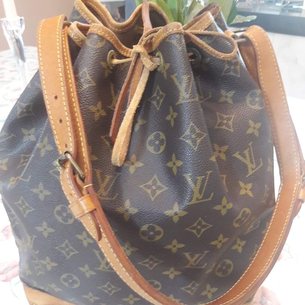 💯Authentic Louis Vuitton Noe GM